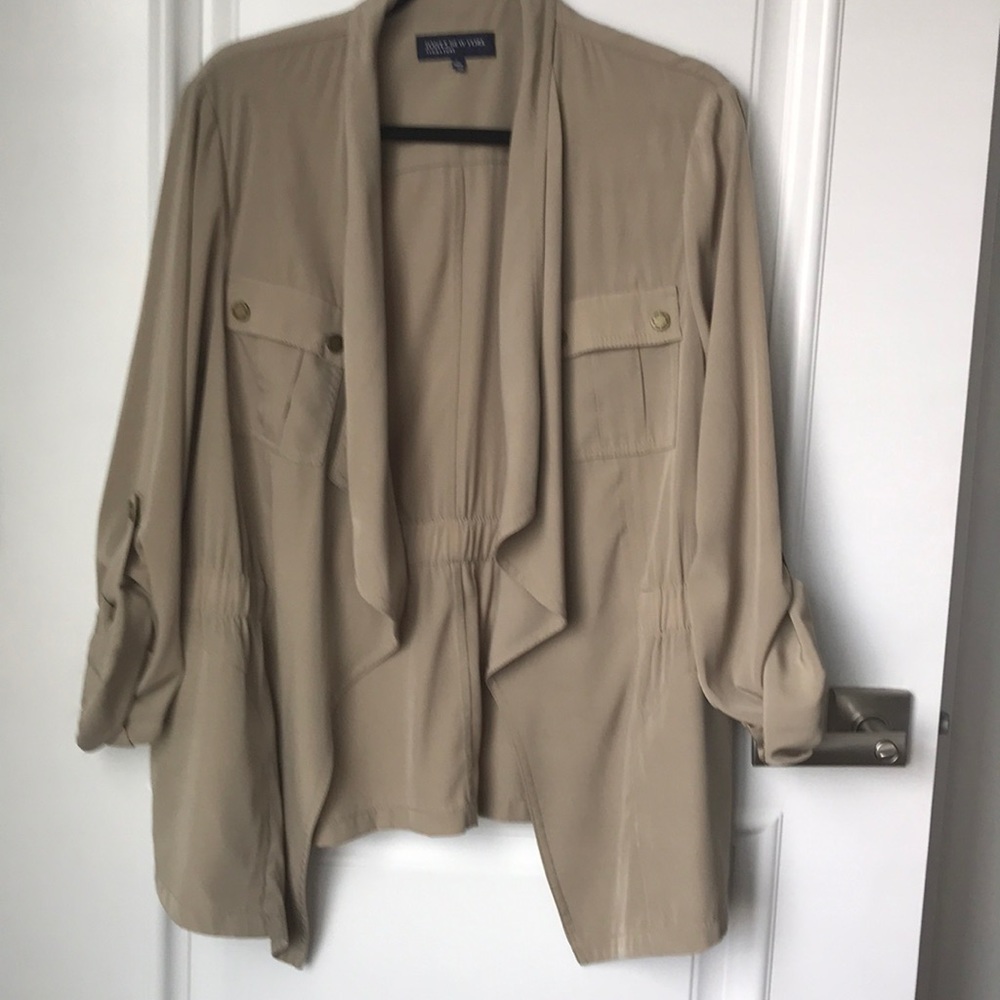 Lightweight jacket